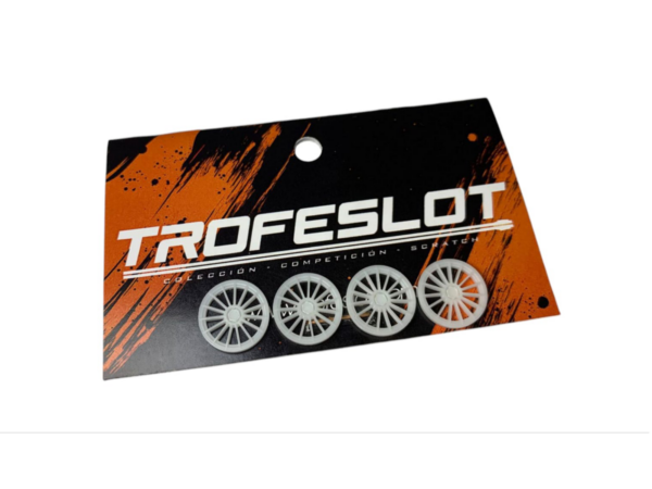 Tapacubos 06 para  llanta 15,9 Sloting Plus